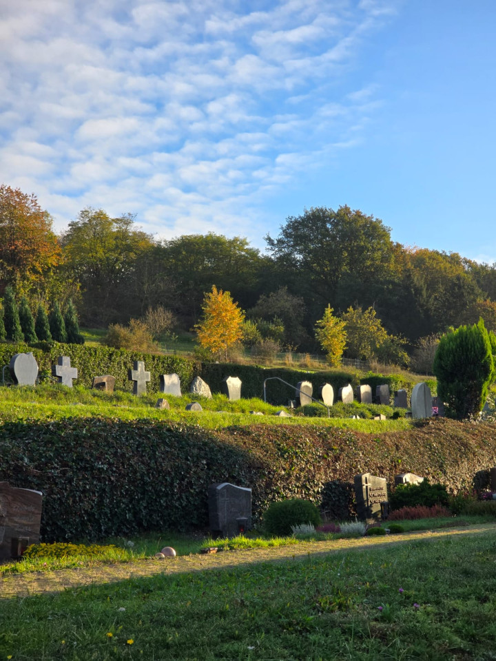 Friedhof Gresaubach Friedhof Gresaubach