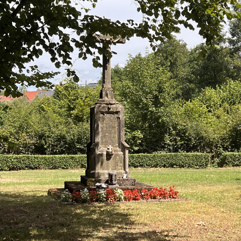 Friedhof Stennweiler Friedhof Stennweiler
